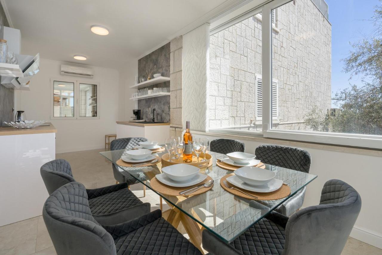 Banje 3 Apartment *